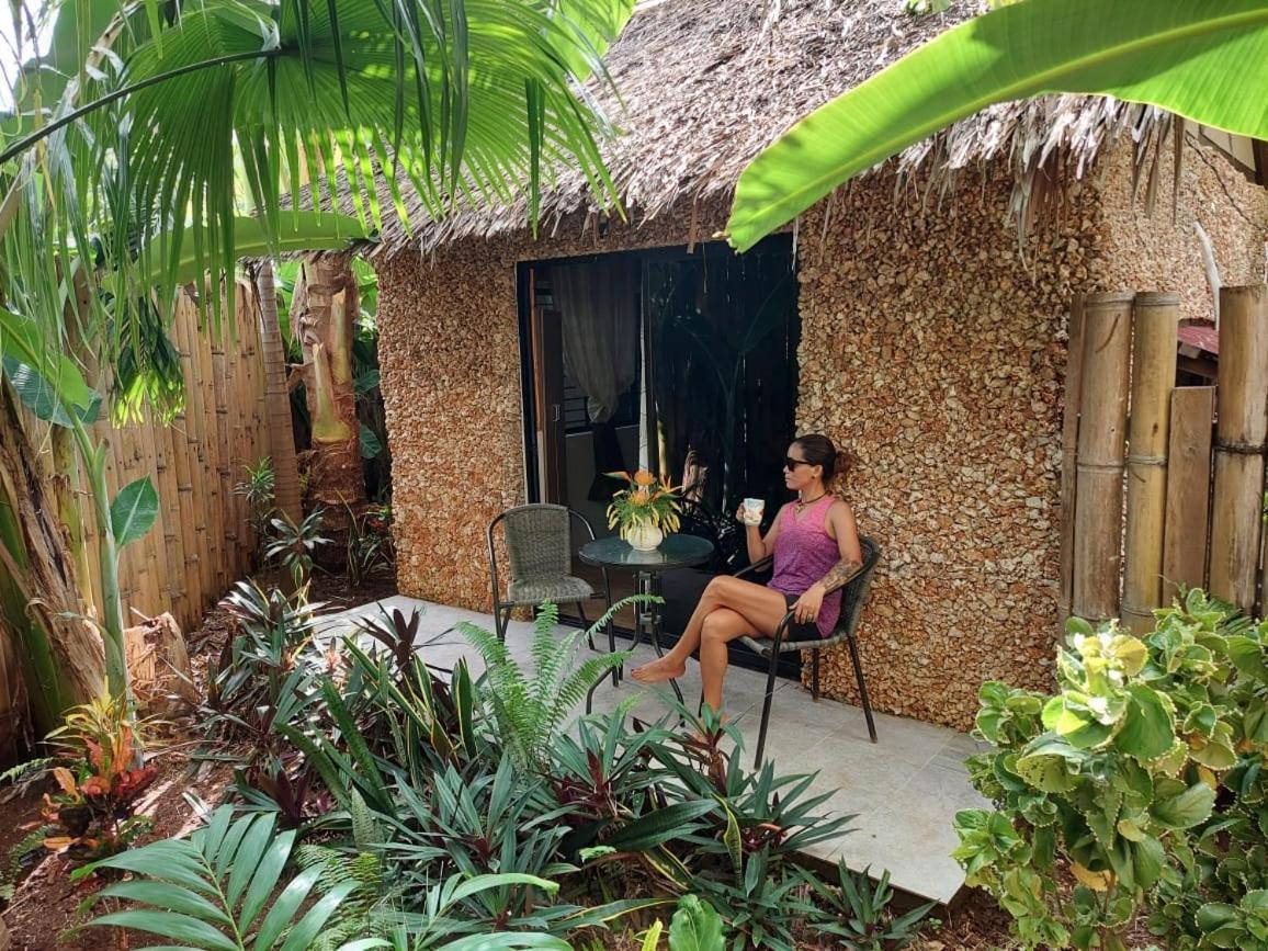 Jungle Of Peace Resort Siquijor Bagian luar foto