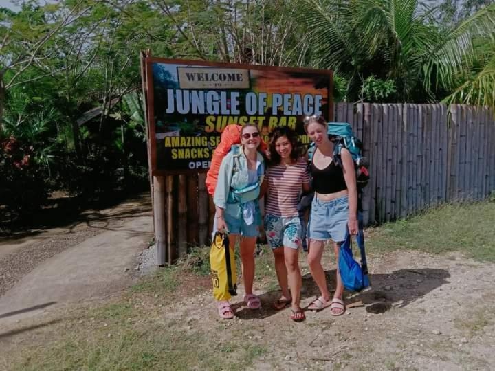 Jungle Of Peace Resort Siquijor Bagian luar foto